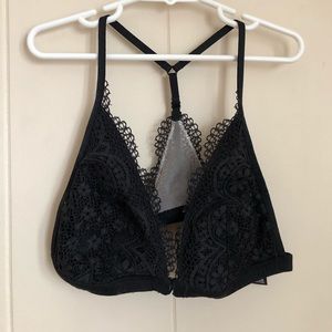 VICTORIAS SECRET RACERBACK BRALETTE